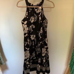 WHBM Floral sleeveless belted mini dress